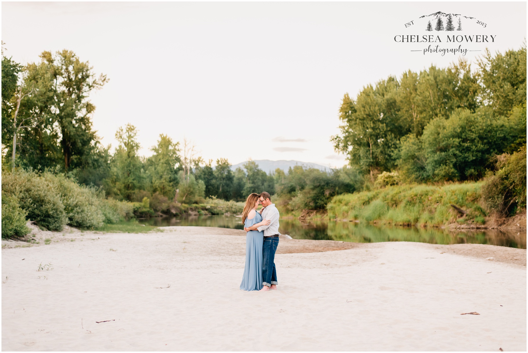 sunset beach photography | anniversary couples session