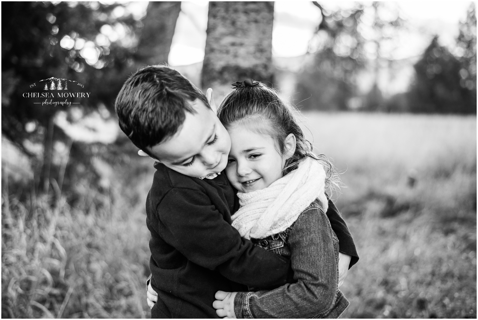 black and white photography | sibling portraits