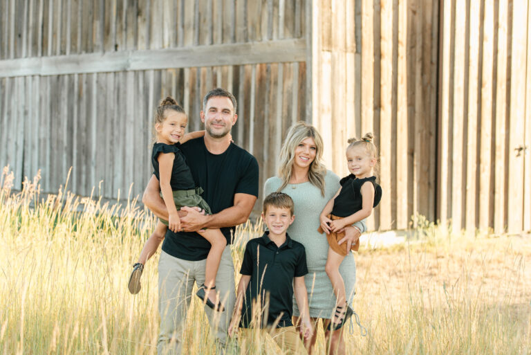Summer Family Portraits | Sandpoint, Idaho Family Photographer