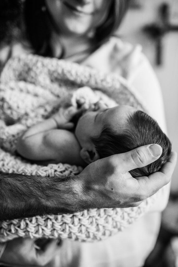 lifestyle newborn photography | Bonners Ferry portrait photographer