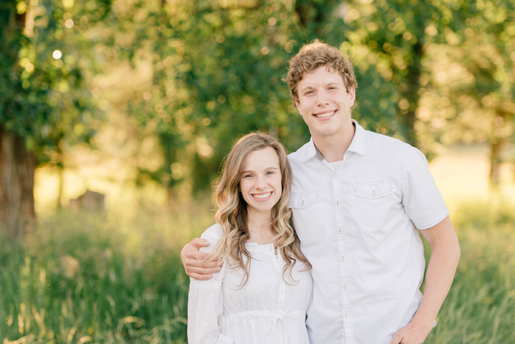 couples portrait photographer | North Idaho engagement
